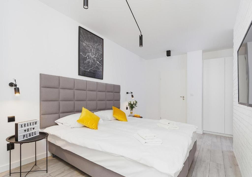 Golden Honey Apartament
