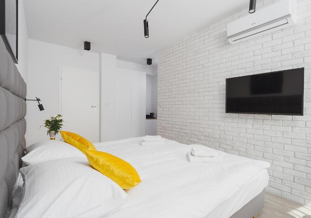 Golden Honey Apartament